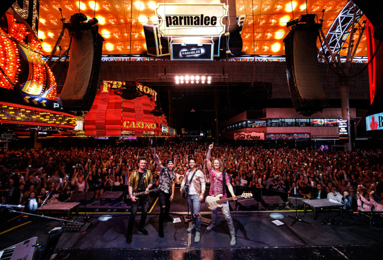 PARMALEE KICKS OFF FREMONT STREET EXPERIENCE’S 2022 DOWNTOWN ROCKS FREE